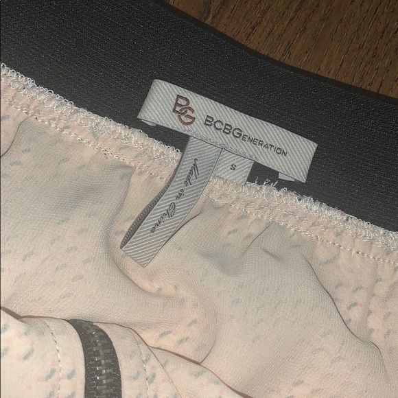 BCBG skirt - Picture 2 of 3